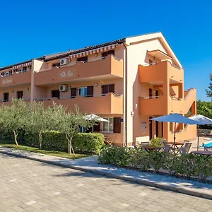  Apartament Romana And Tea