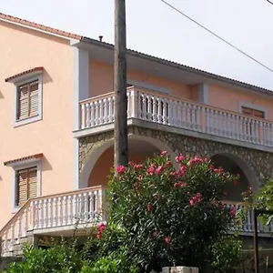 Apartman Petrovic, Silo (Krk)